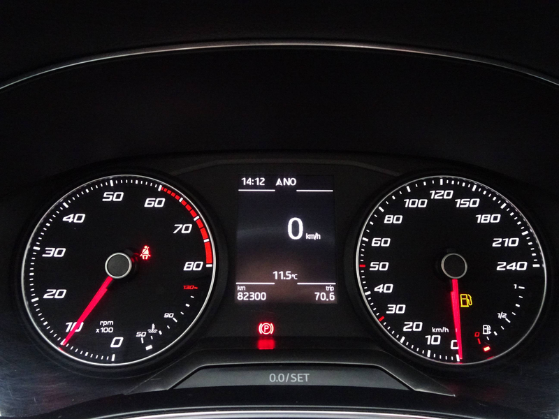 SEAT Ibiza 1.0i 5d. Style NAVI,TREKHAAK,CRUISE,BLUETH,AUT. AIRCO,ALU,EL. RAMEN,CENTR. VERGRENDELING,SERVO — photo 7