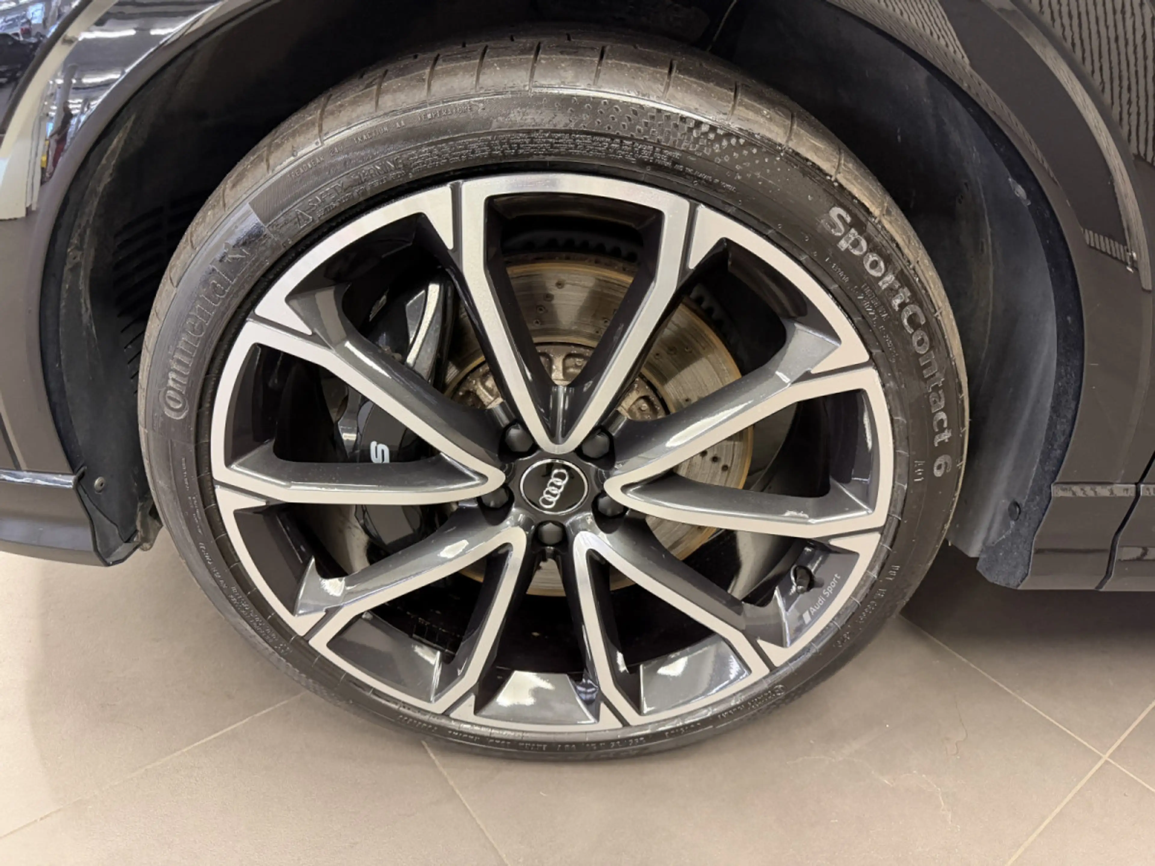 Audi RS Q3 Sportback TFSI quattro 400ch / 294kW S tronic — photo 8