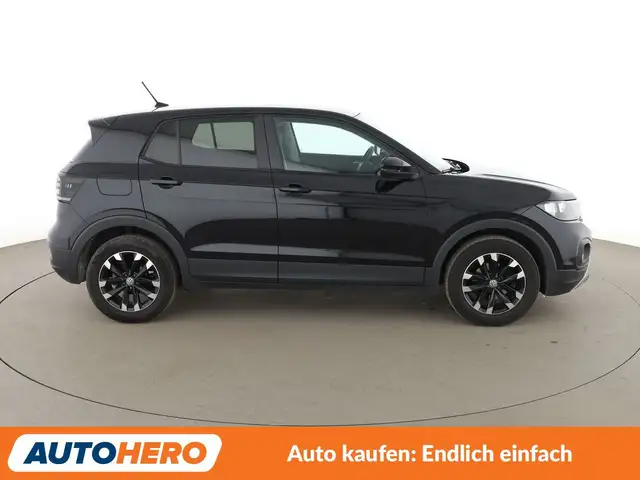 Volkswagen T-Cross view 7