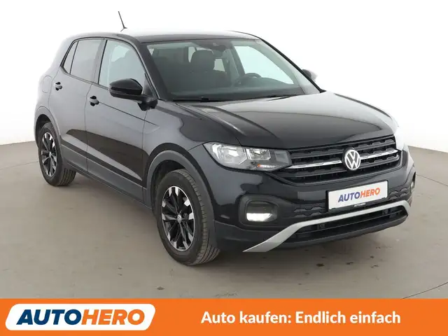 Volkswagen T-Cross view 8
