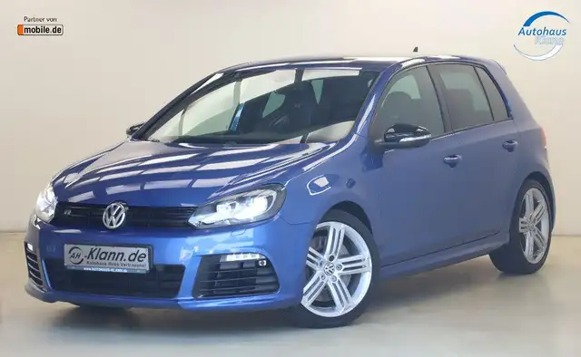 Volkswagen Golf view 3