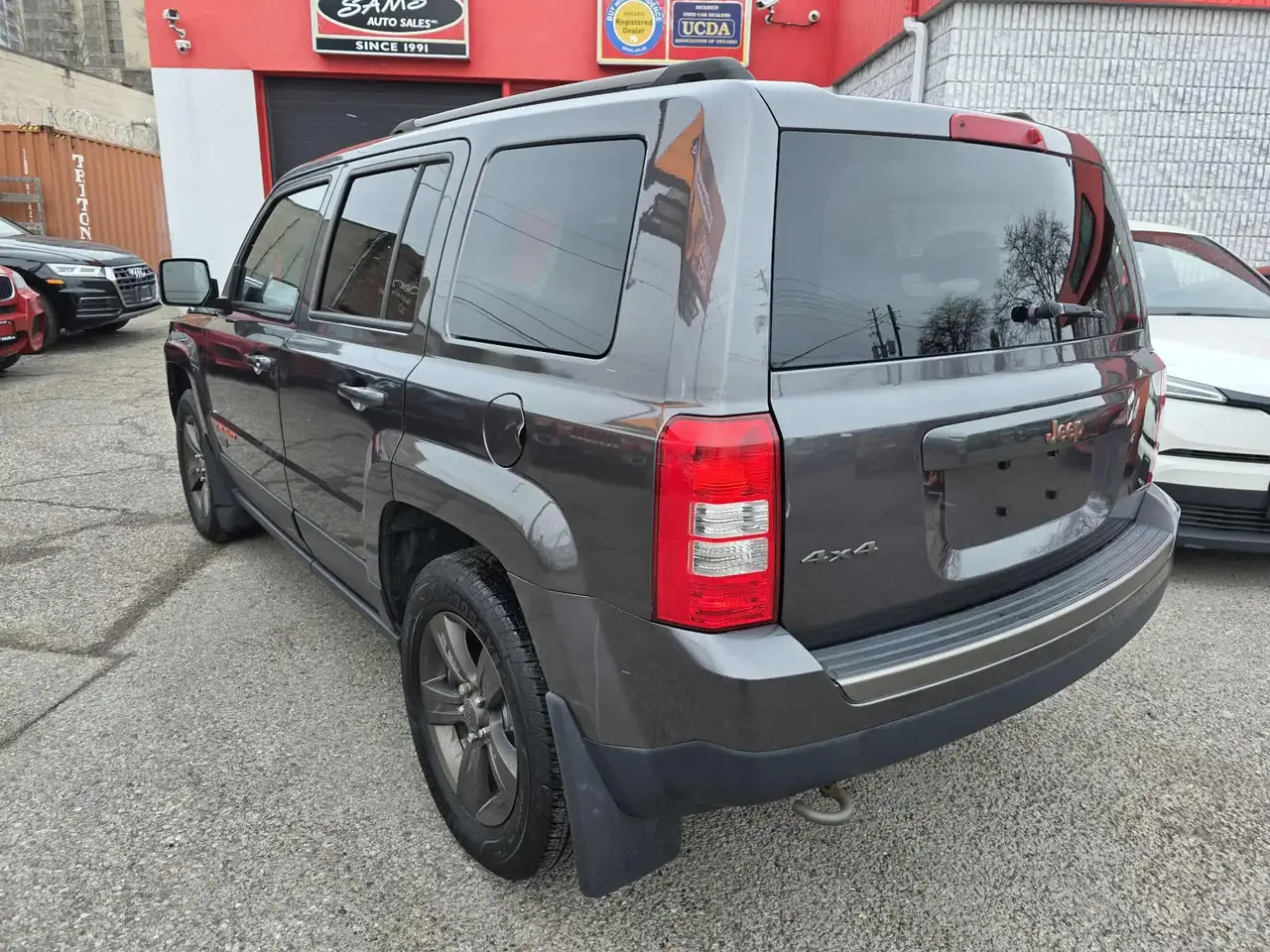 Jeep Patriot снимка Jeep Patriot