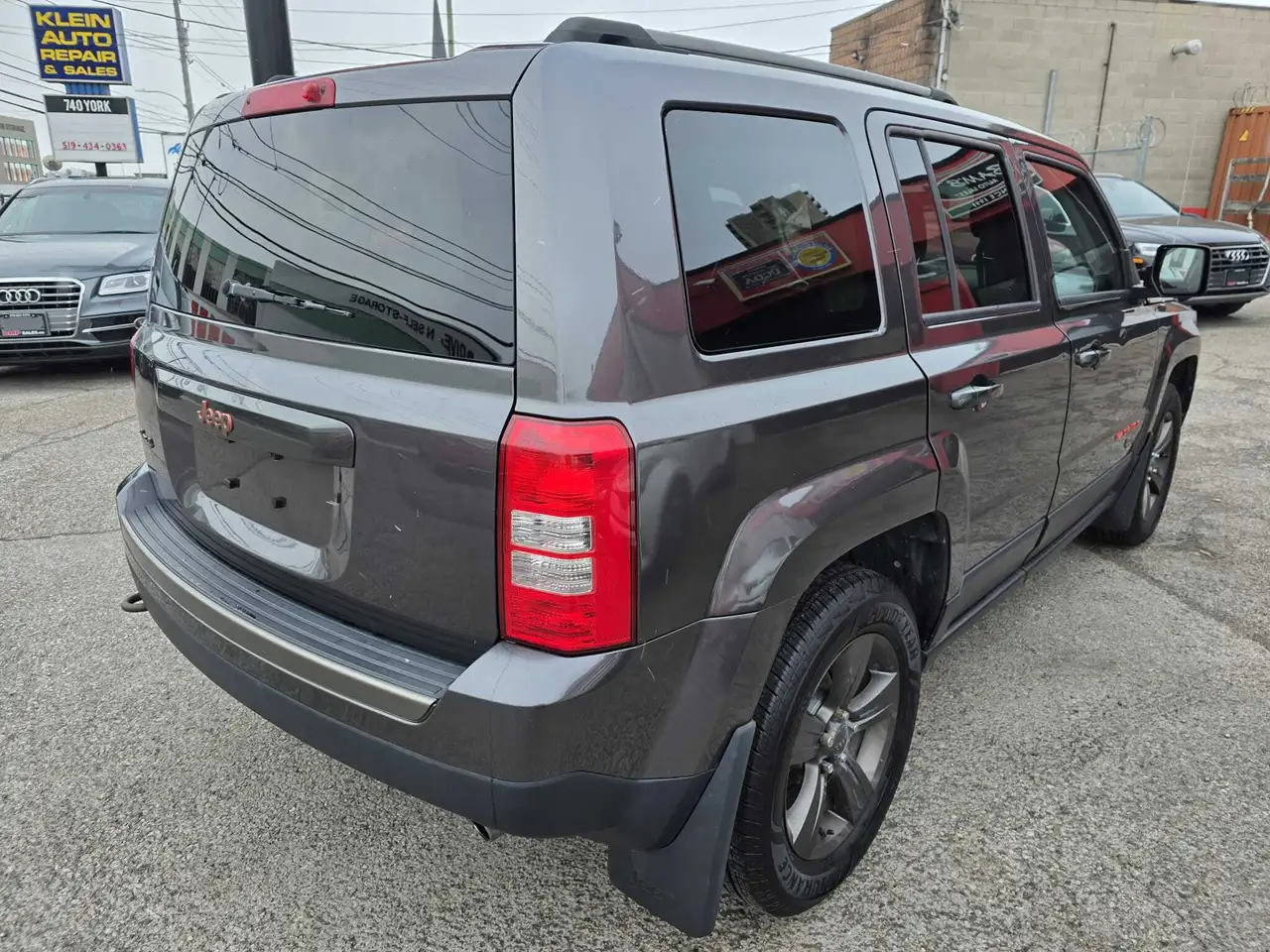 Jeep Patriot снимка Jeep Patriot