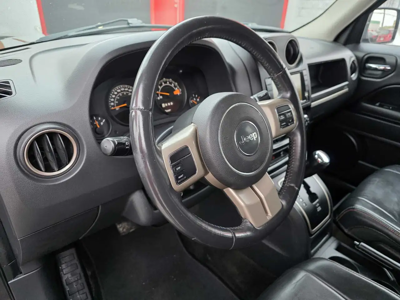 Jeep Patriot снимка Jeep Patriot