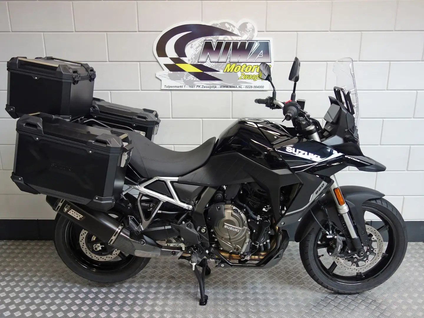 Suzuki V-Strom 800 Noir - 1