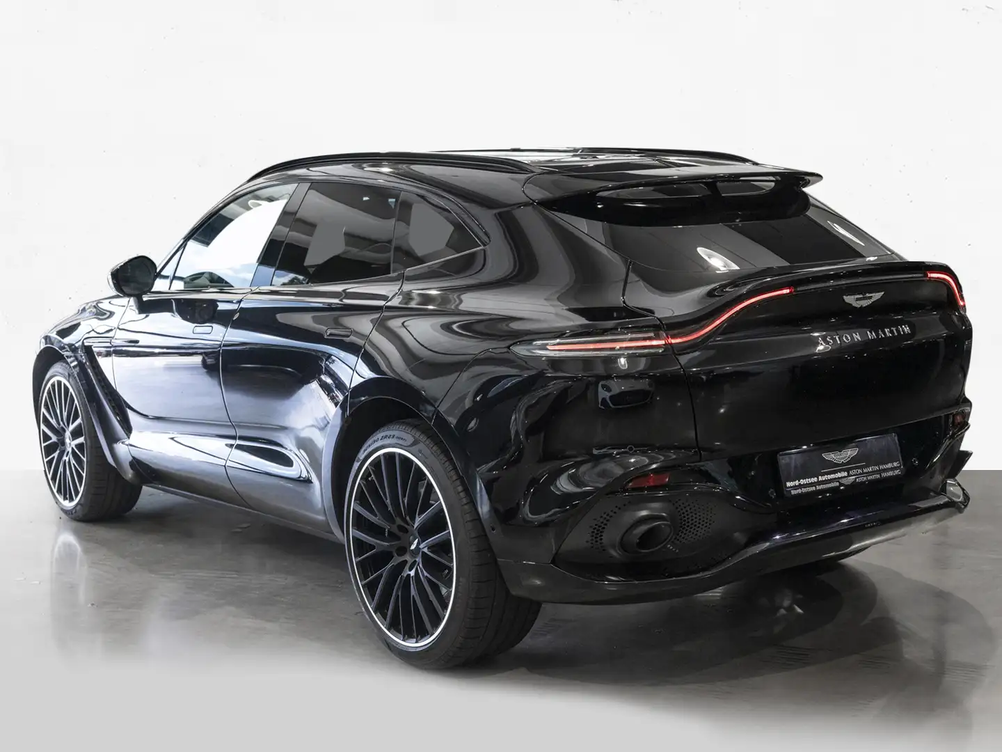Aston Martin DBX - Aston Martin Hamburg Negru - 2