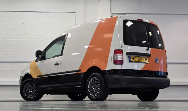 Volkswagen Caddy view 6