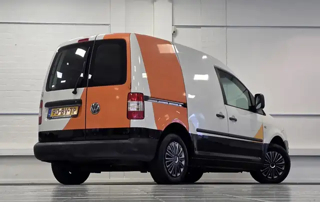 Volkswagen Caddy view 7