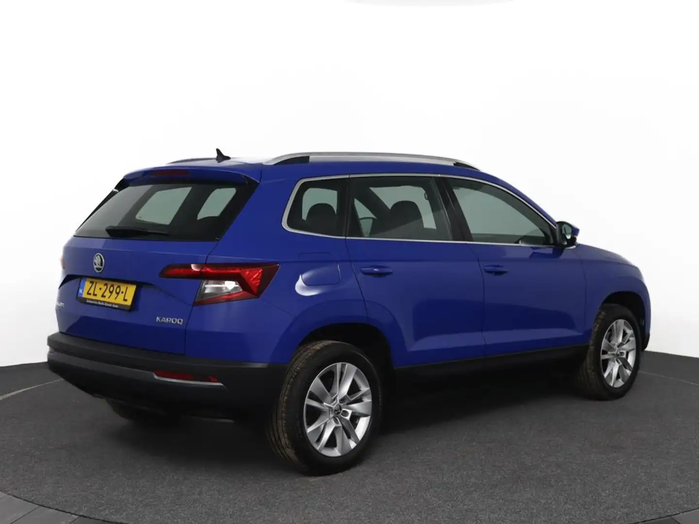 Skoda Karoq 1.0 TSI Style|Automaat|LED|Keyless|17"|Navigatie|C Blauw - 2