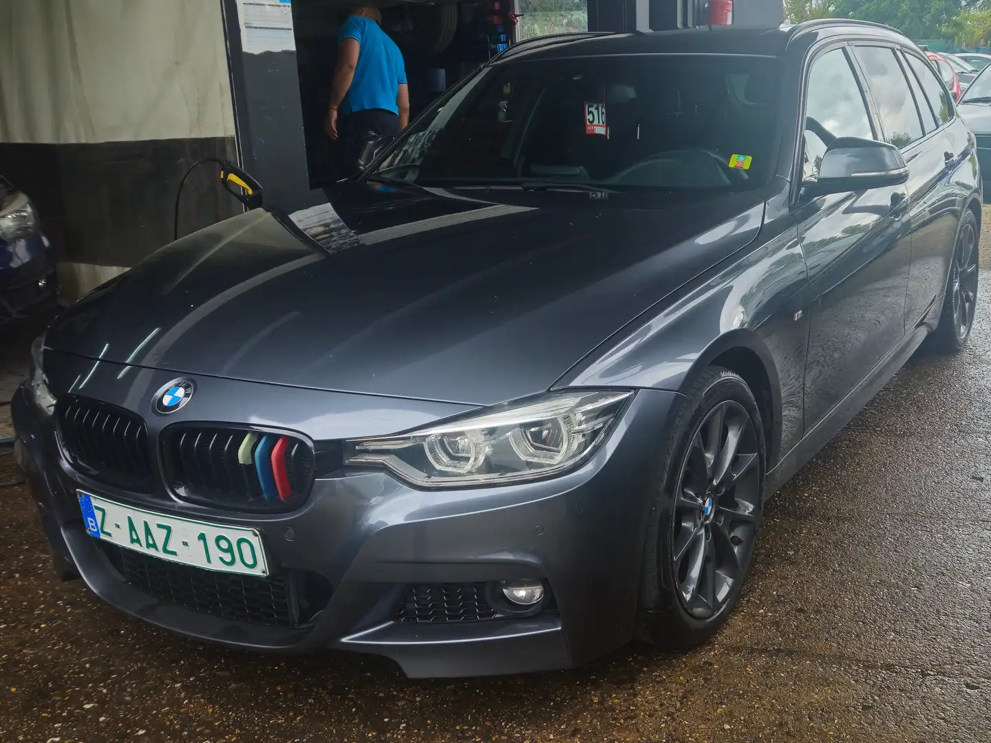 BMW 318 318i Touring Aut. M Sport - 1