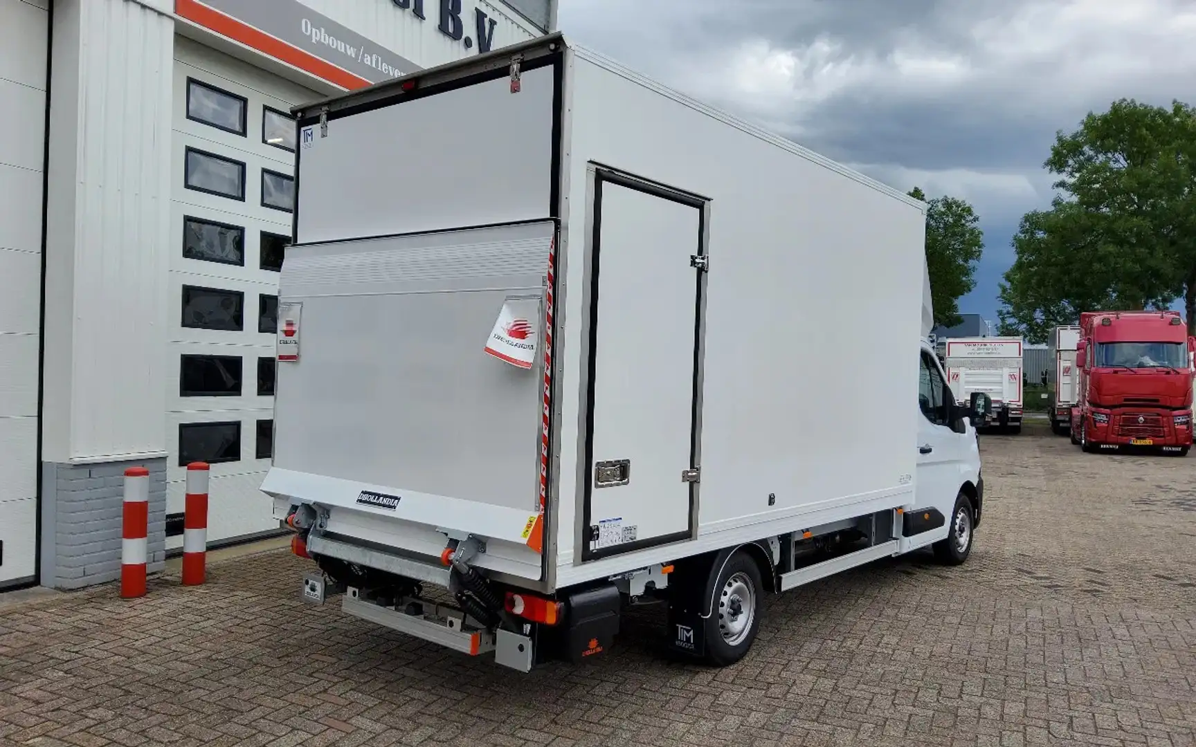 Renault Master IN 2025 BPM VRIJ - 170.35 NEW FWD EURO 6 EL - LAAD Weiß - 2