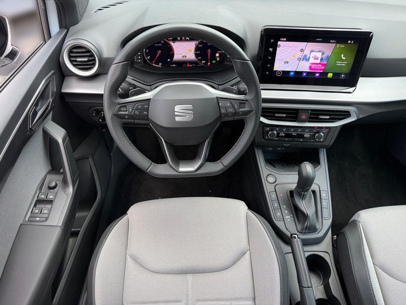 SEAT Arona 1.0 TSI DSG FR NAVI ACC LED SHZ Kamera — photo 6