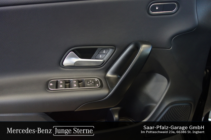 Mercedes-Benz CLA 180 CLA 180 SB CARPLAY*NAVI*TEMPOMAT*KLIMA*PTS*AUTOM — photo 12
