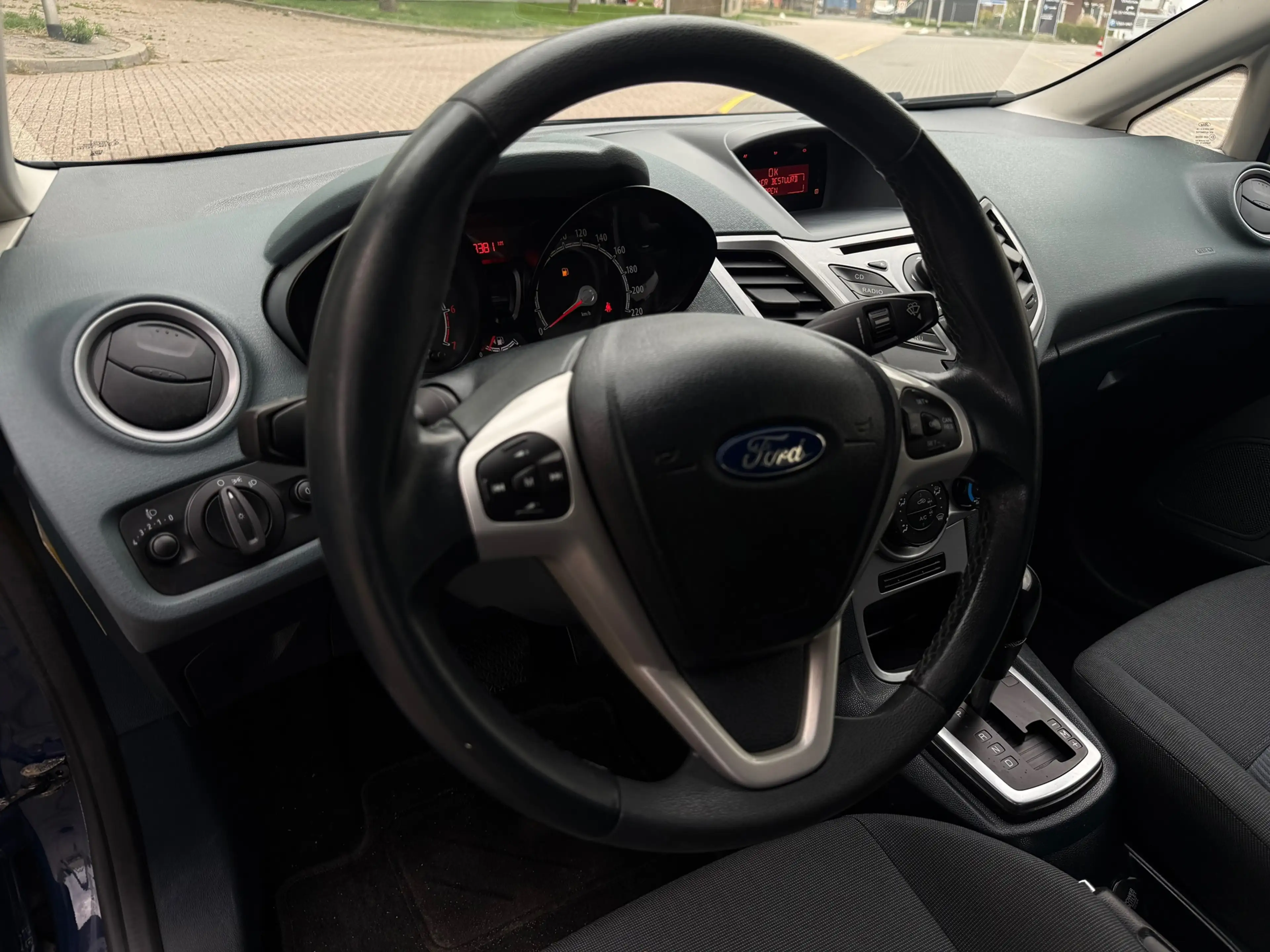 Ford Fiesta 1.4 Trend*Automaat*cruise*1eEigenaar*Trekhaak*Airc — photo 9