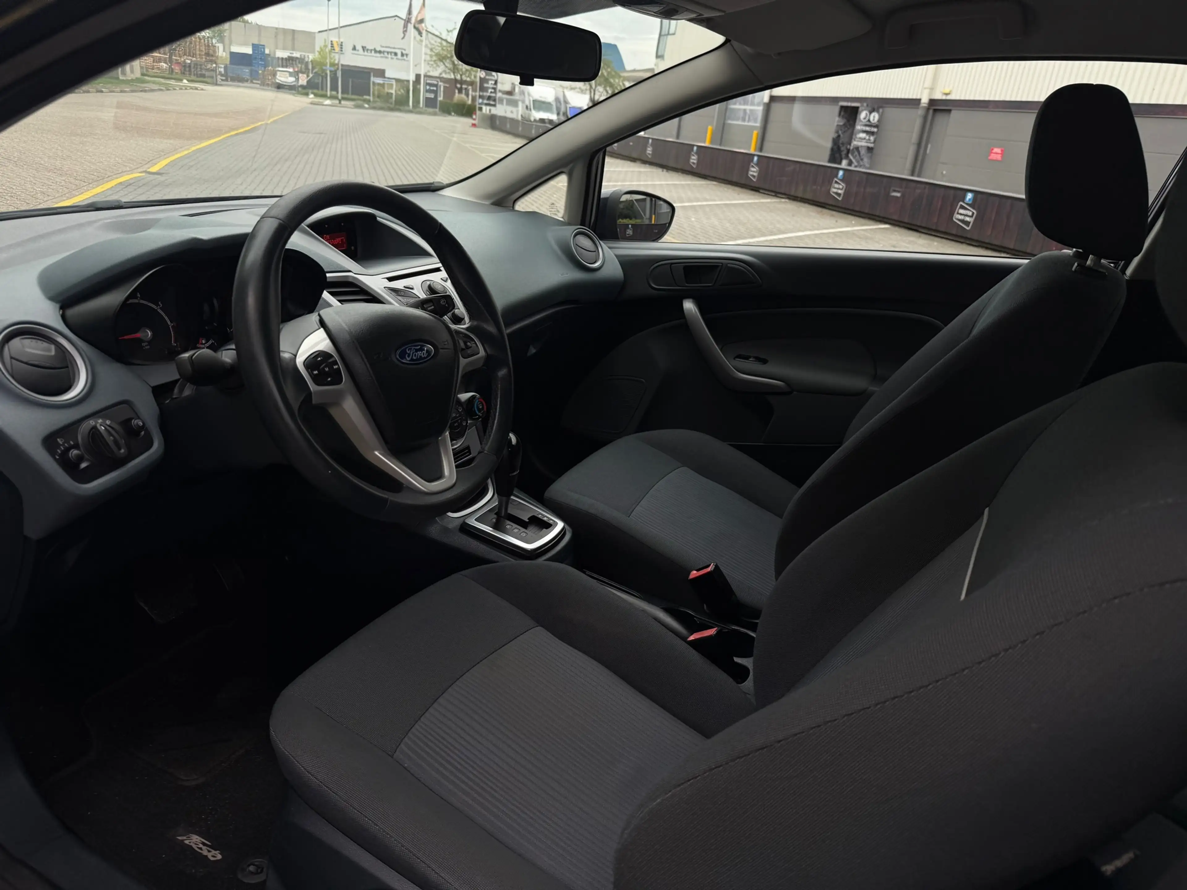 Ford Fiesta 1.4 Trend*Automaat*cruise*1eEigenaar*Trekhaak*Airc — photo 8