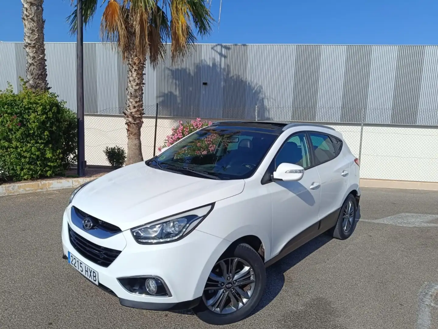 Hyundai iX35 1.7CRDI Tecno Sky 4x2 Blanco - 1