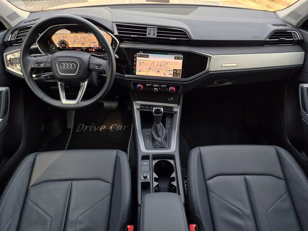 Audi Q3 SPORTBACK 35 1.5 TFSI S TRONIC S LINE TETTO APRIBILE CERCHI 19" CARPLAY LED 360° PELLE NAVI 2