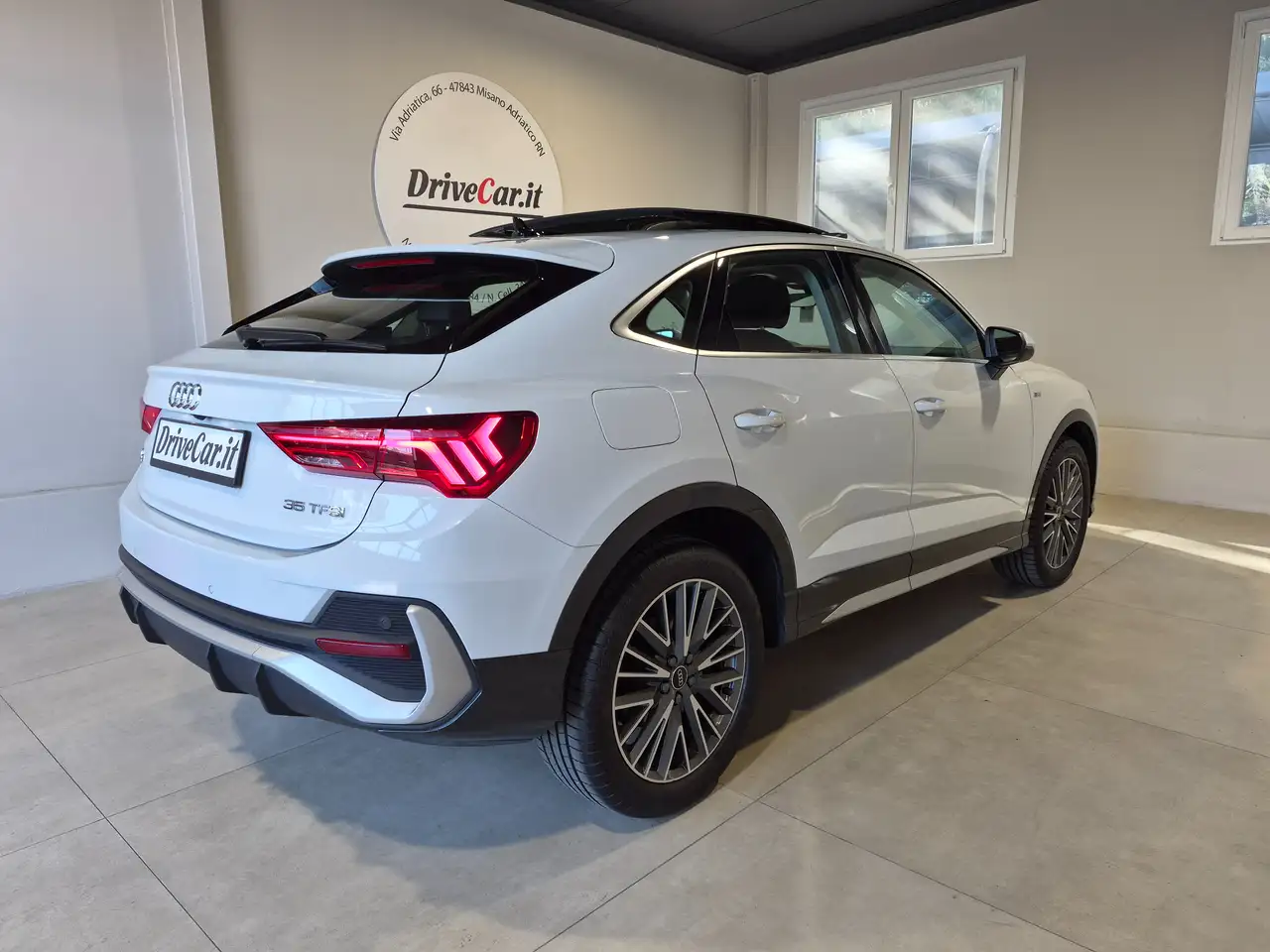 Audi Q3 SPORTBACK 35 1.5 TFSI S TRONIC S LINE TETTO APRIBILE CERCHI 19" CARPLAY LED 360° PELLE NAVI 8