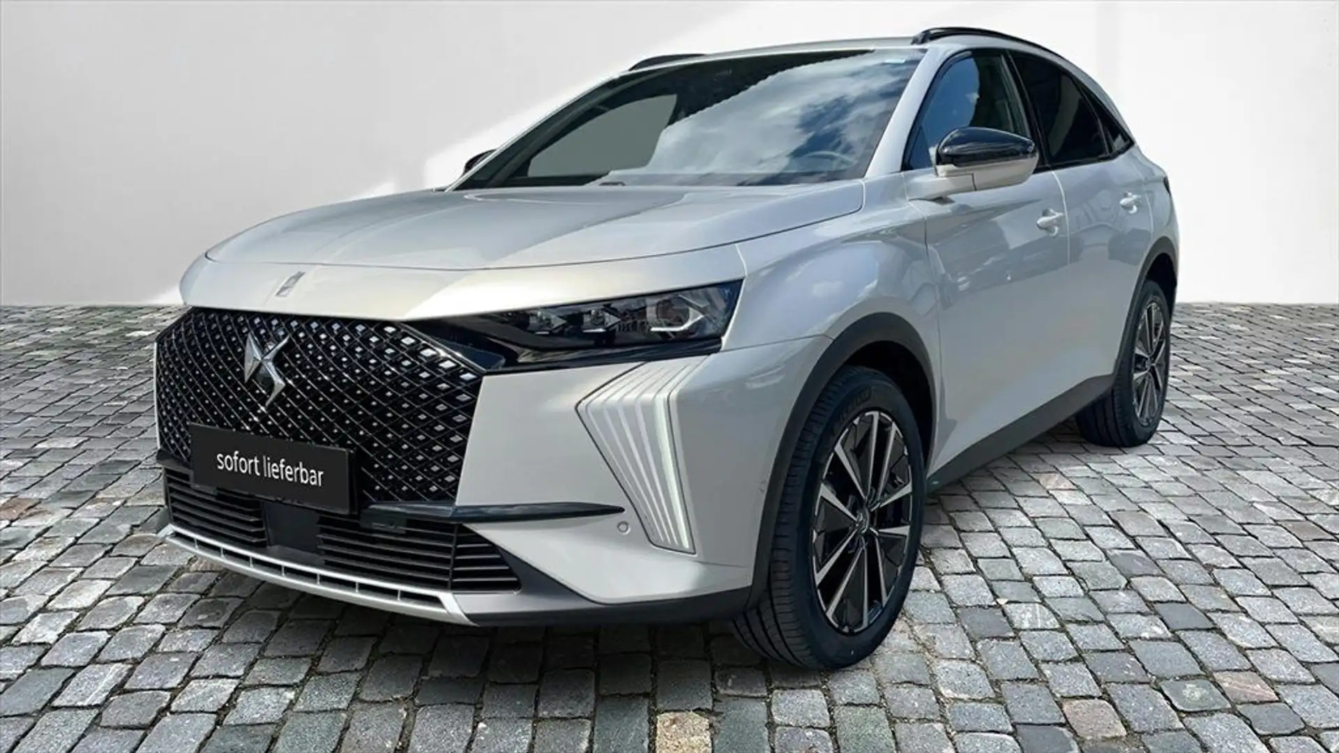 DS Automobiles DS 7 Crossback 1,5 BlueHDI Autom. Pallas Grau - 1