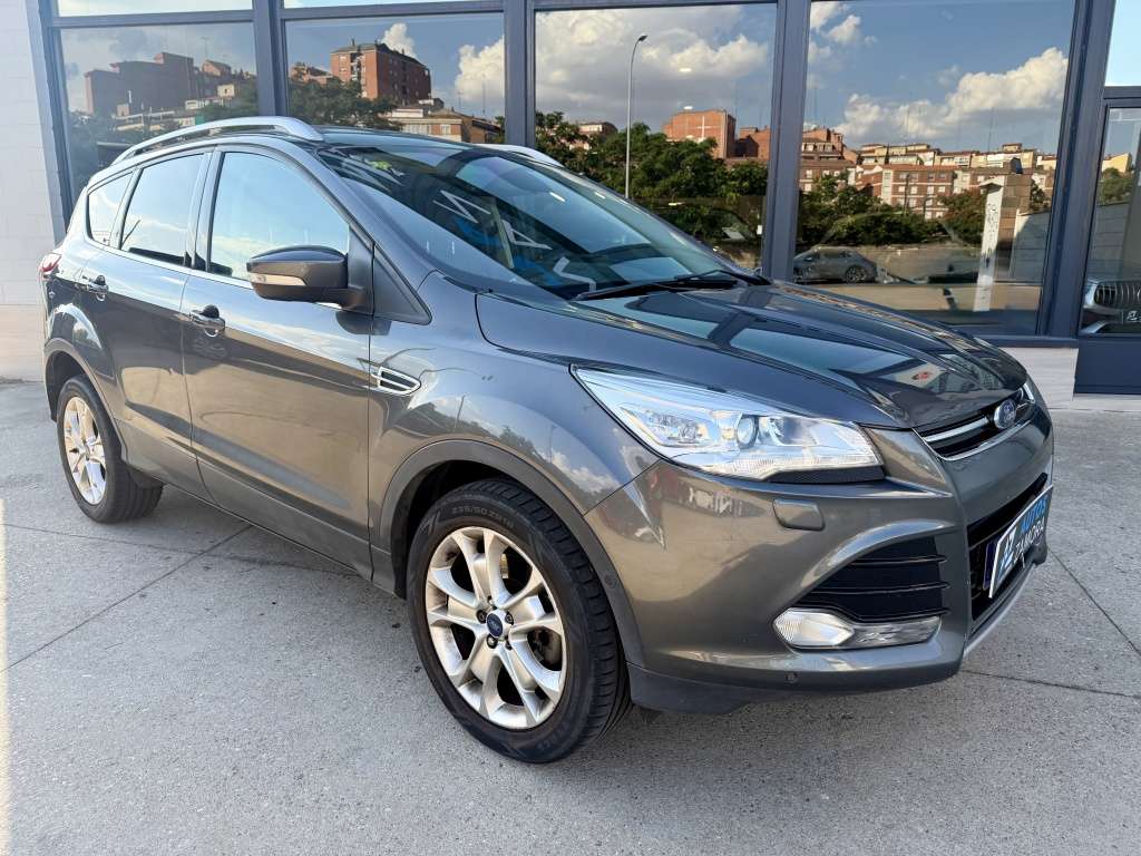 Ford Kuga 2.0TDCI Titanium 4x2 120 - foto 1
