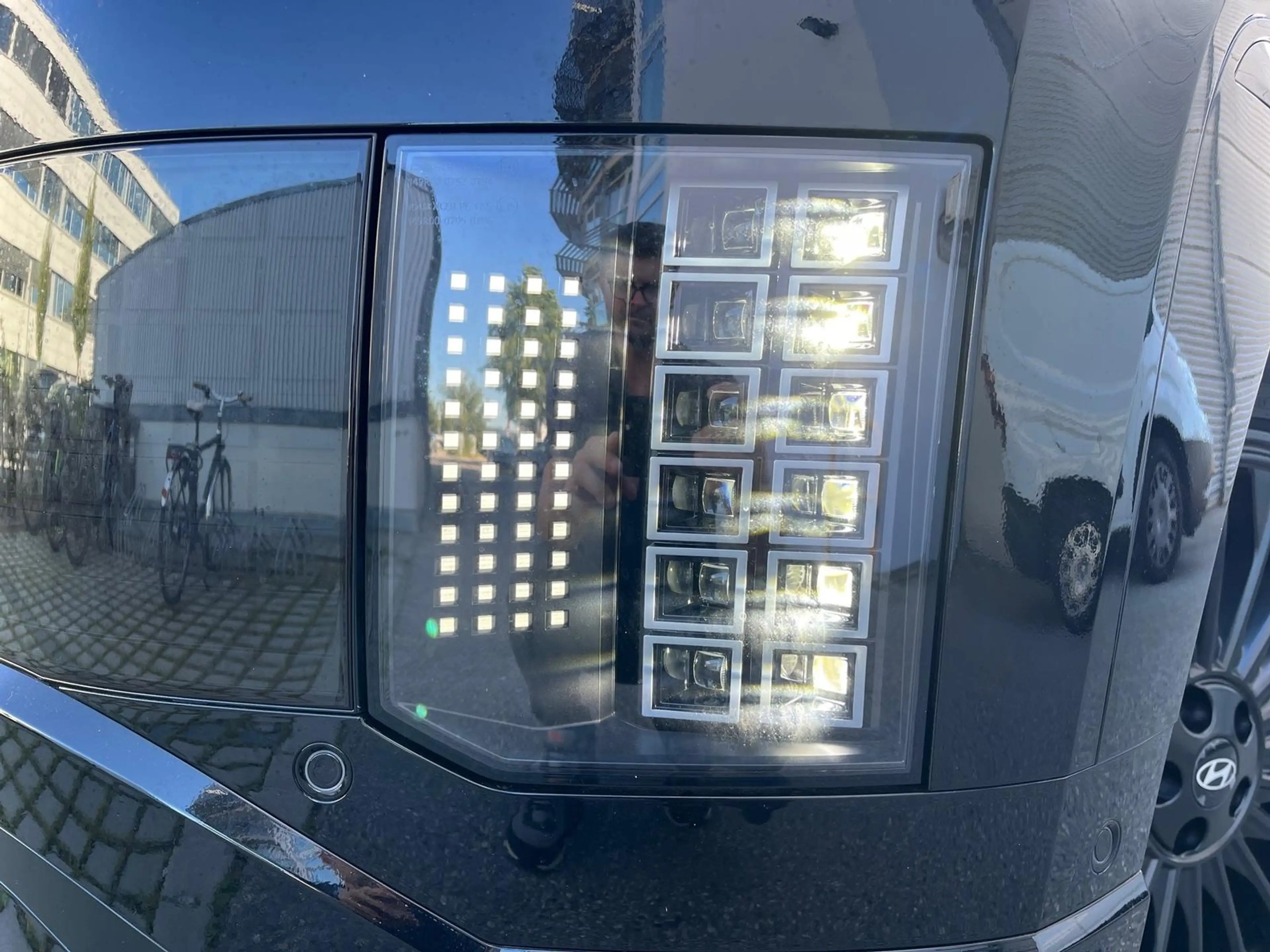 Hyundai IONIQ 9 110 kWh 4WD BLACKLINE 7-Sitzer PANO/MATRIX/360°/BO — photo 5
