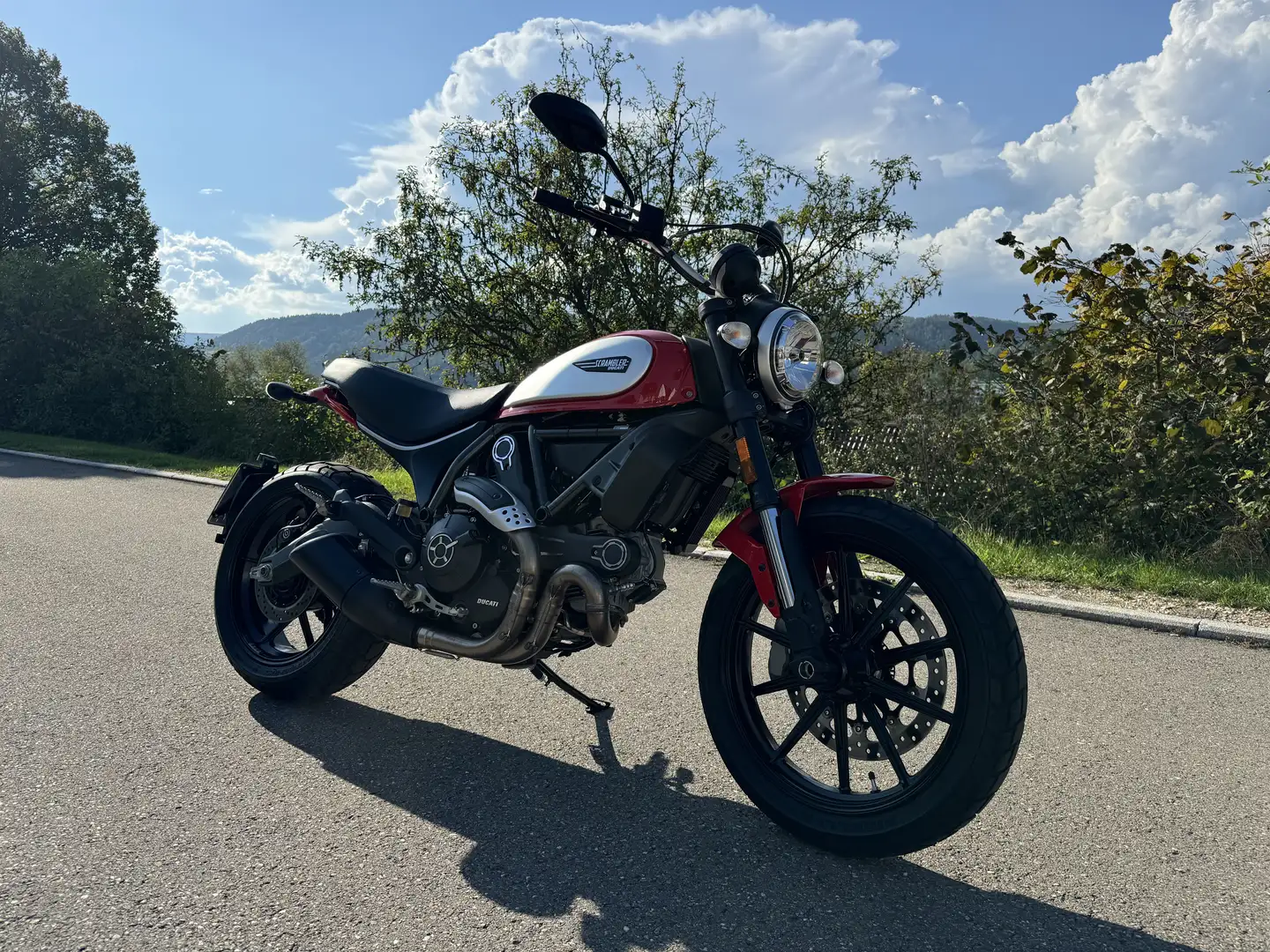 Ducati Scrambler 800 ICON Rot - 2