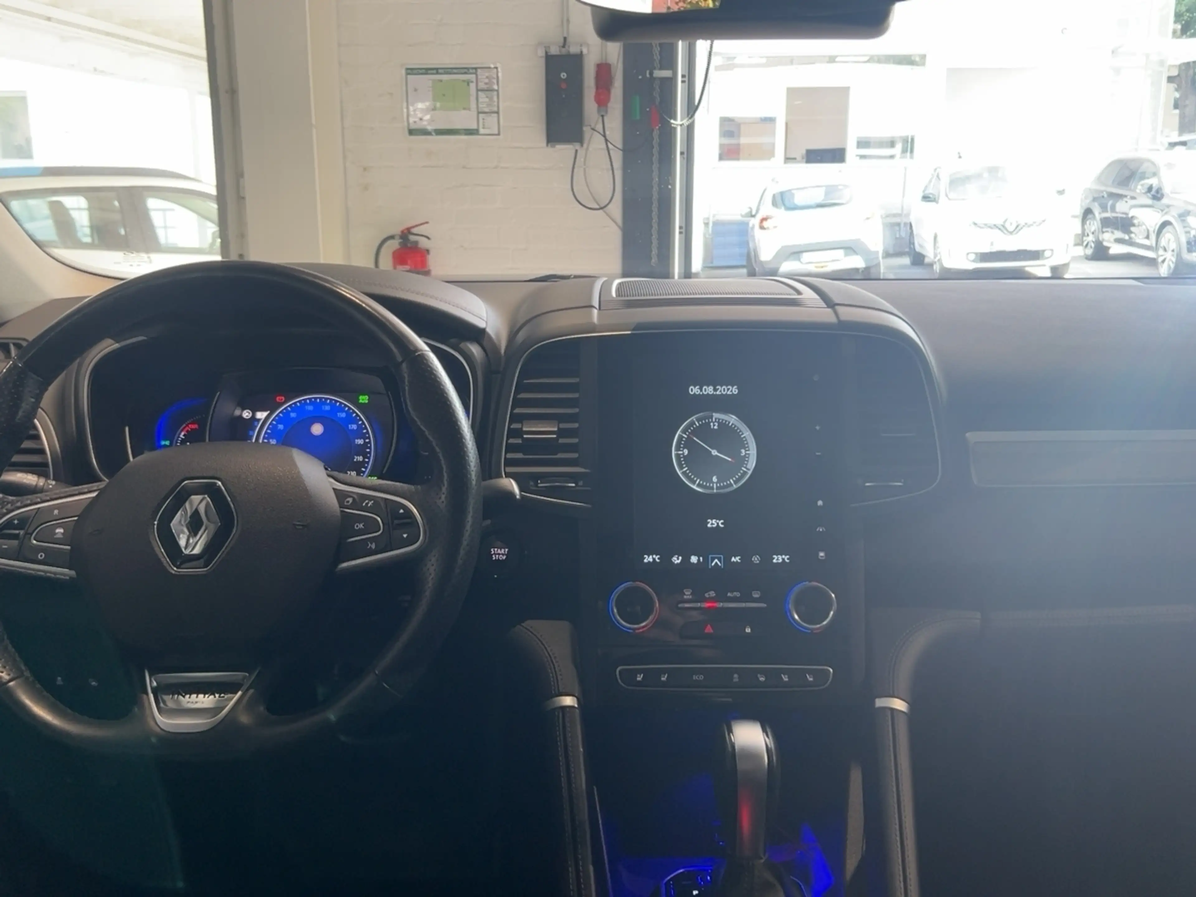 Renault Koleos INITIALE PARIS BLUE dCi 185 4WD Automatik (MY23) — photo 12