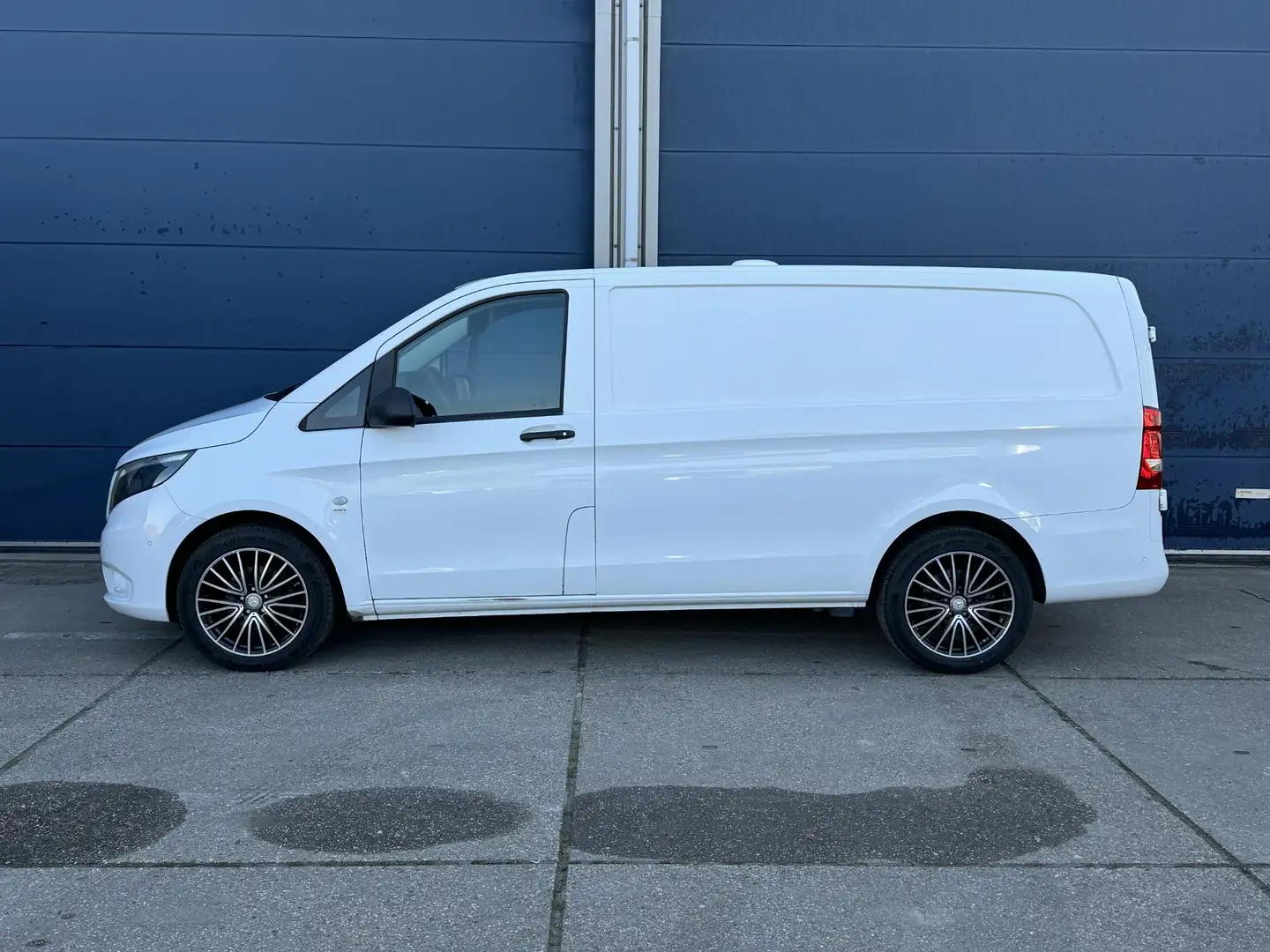 Mercedes-Benz Vito 116 CDI Lang AIRCO / CRUISE CONTROLE / NAVI / TREK - 2