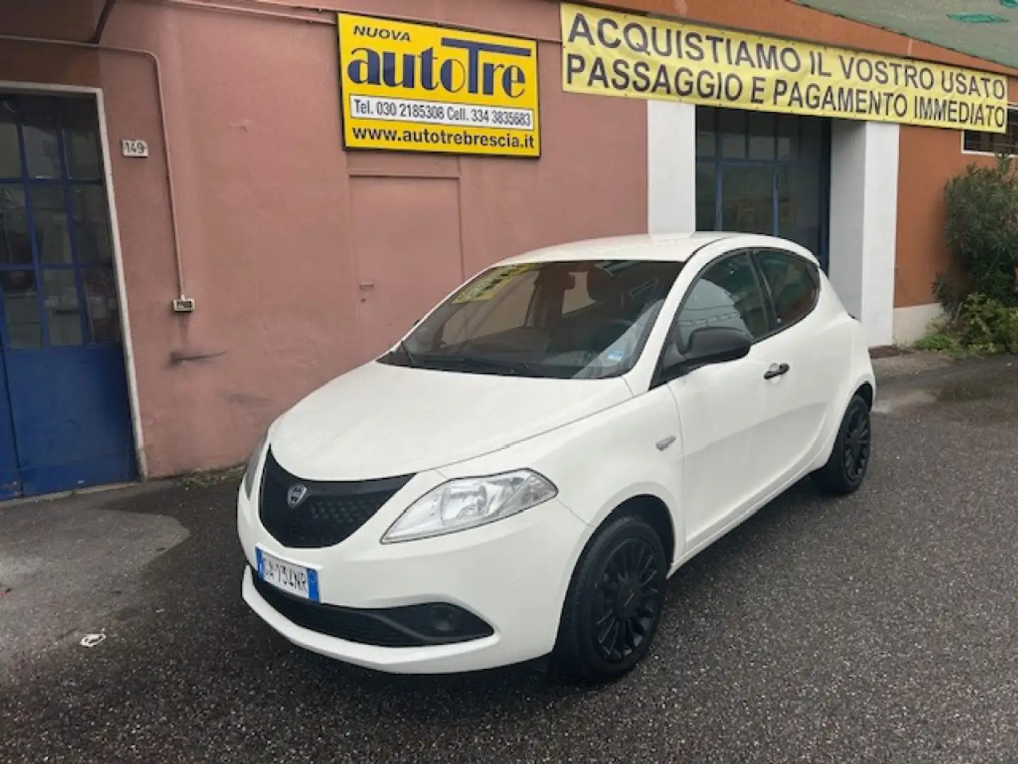 Lancia Ypsilon 1.2 69 CV 5 porte S&S Elefantino Blu Blanc - 1