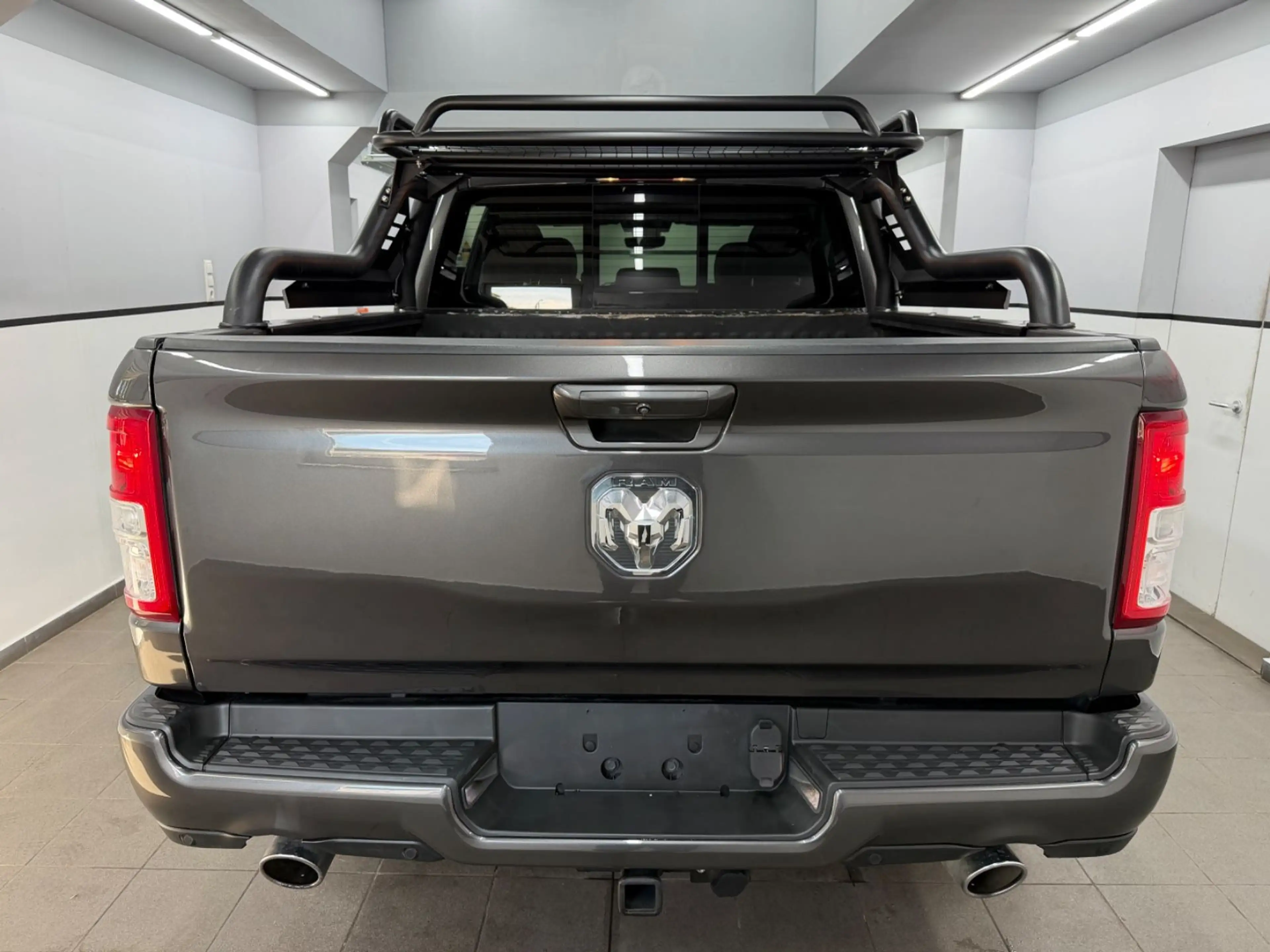 Dodge RAM 1500 5.7 4X4 eTORQUE*Bigho*CrewC*LKW/AHK-3.5 — photo 9