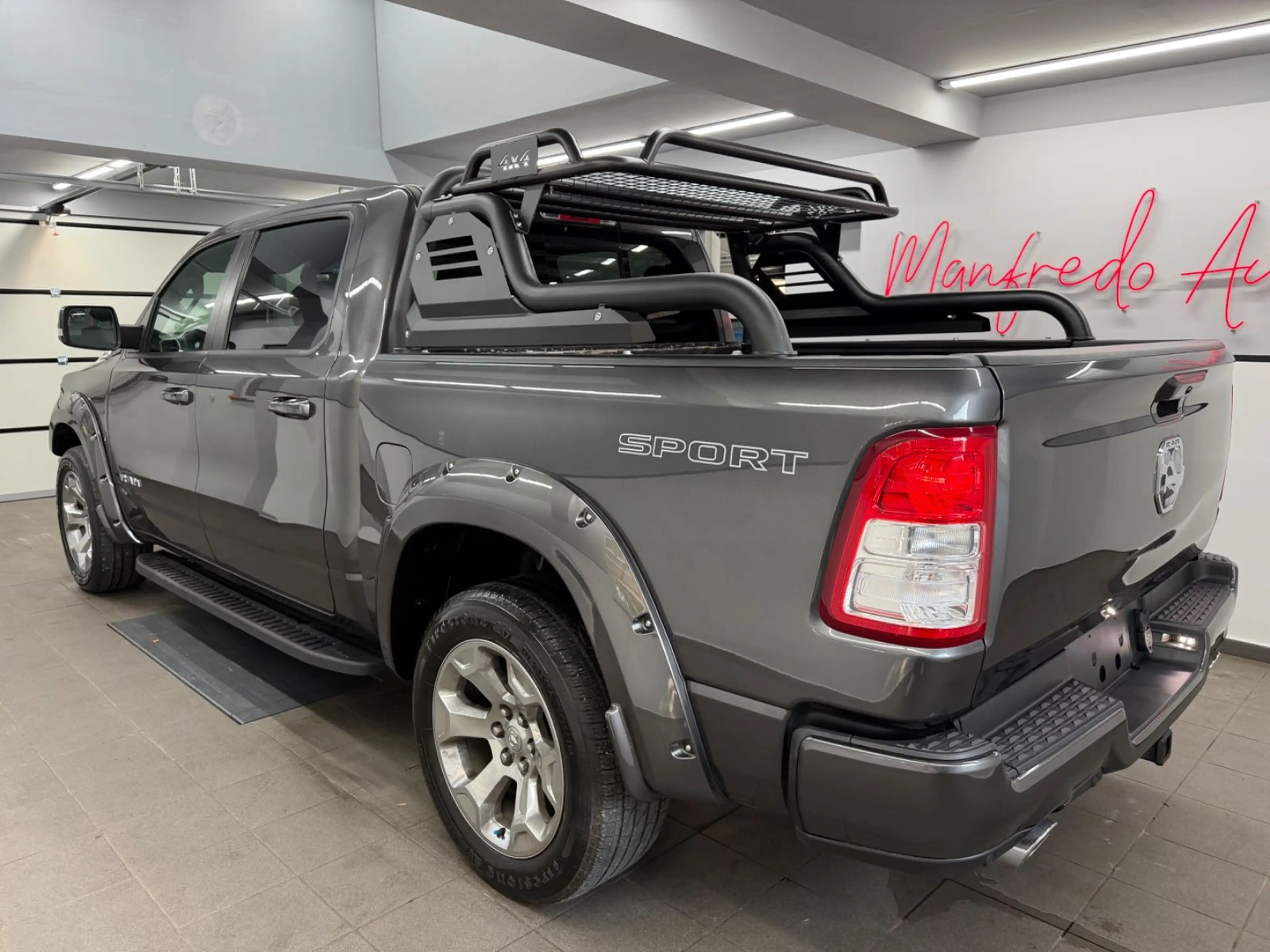 Dodge RAM 1500 5.7 4X4 eTORQUE*Bigho*CrewC*LKW/AHK-3.5 — photo 5