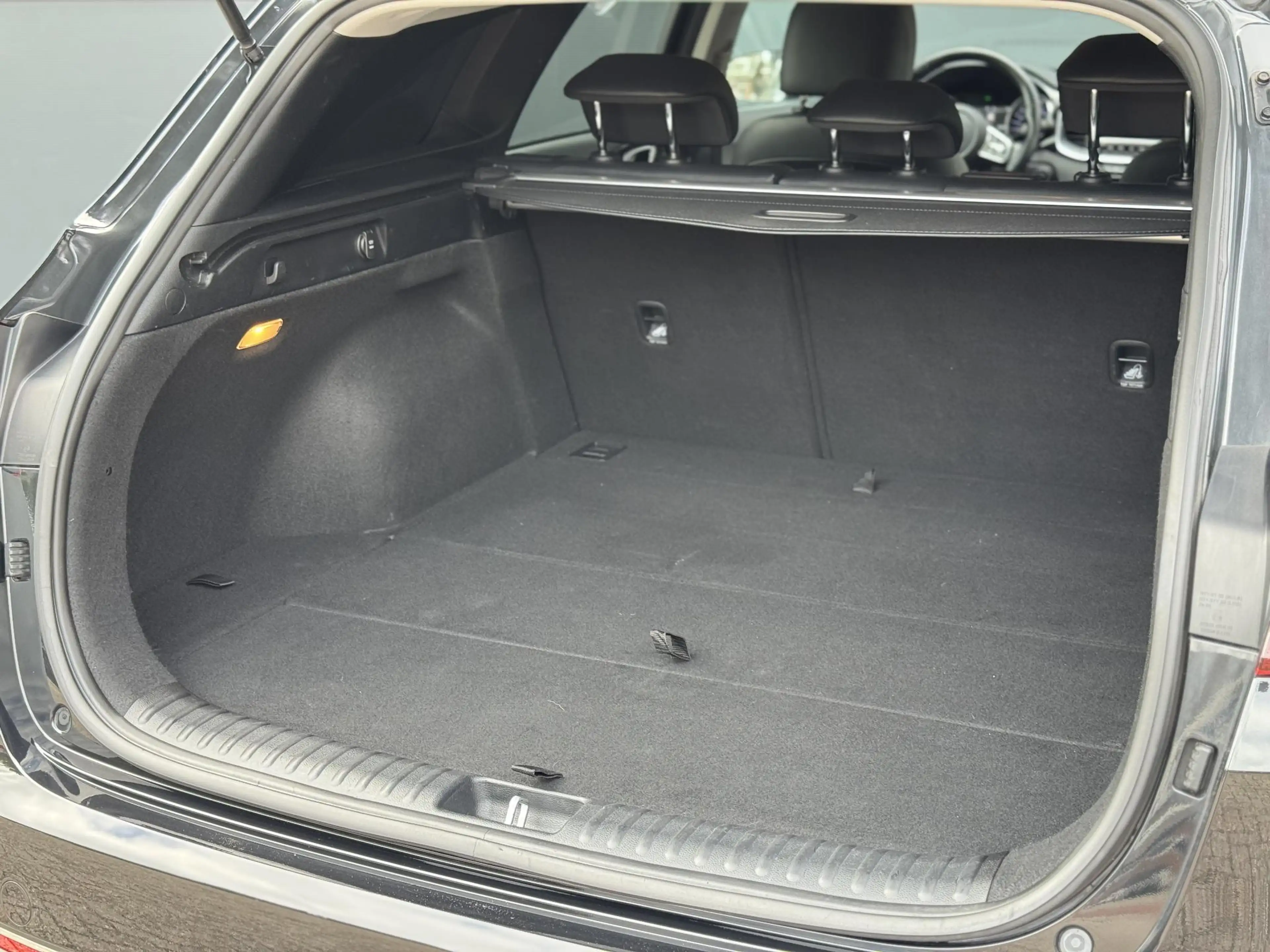 Kia Ceed SW / cee'd SW Sportswagon 1.5 T-GDi DynamicPlusLine / 100% Onder — photo 22