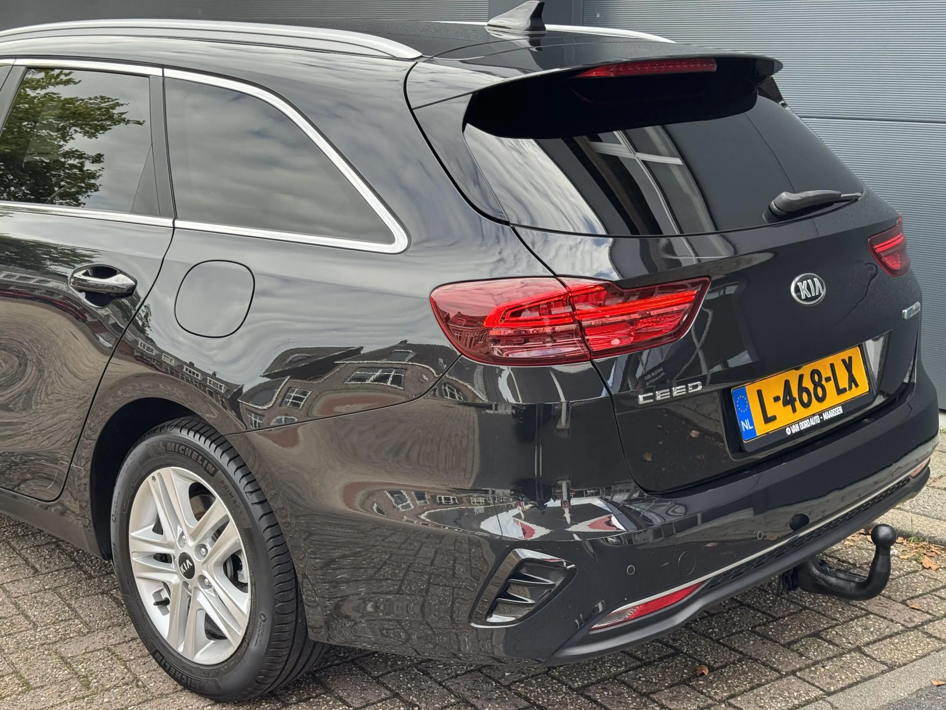 Kia Ceed SW / cee'd SW Sportswagon 1.5 T-GDi DynamicPlusLine / 100% Onder — photo 11