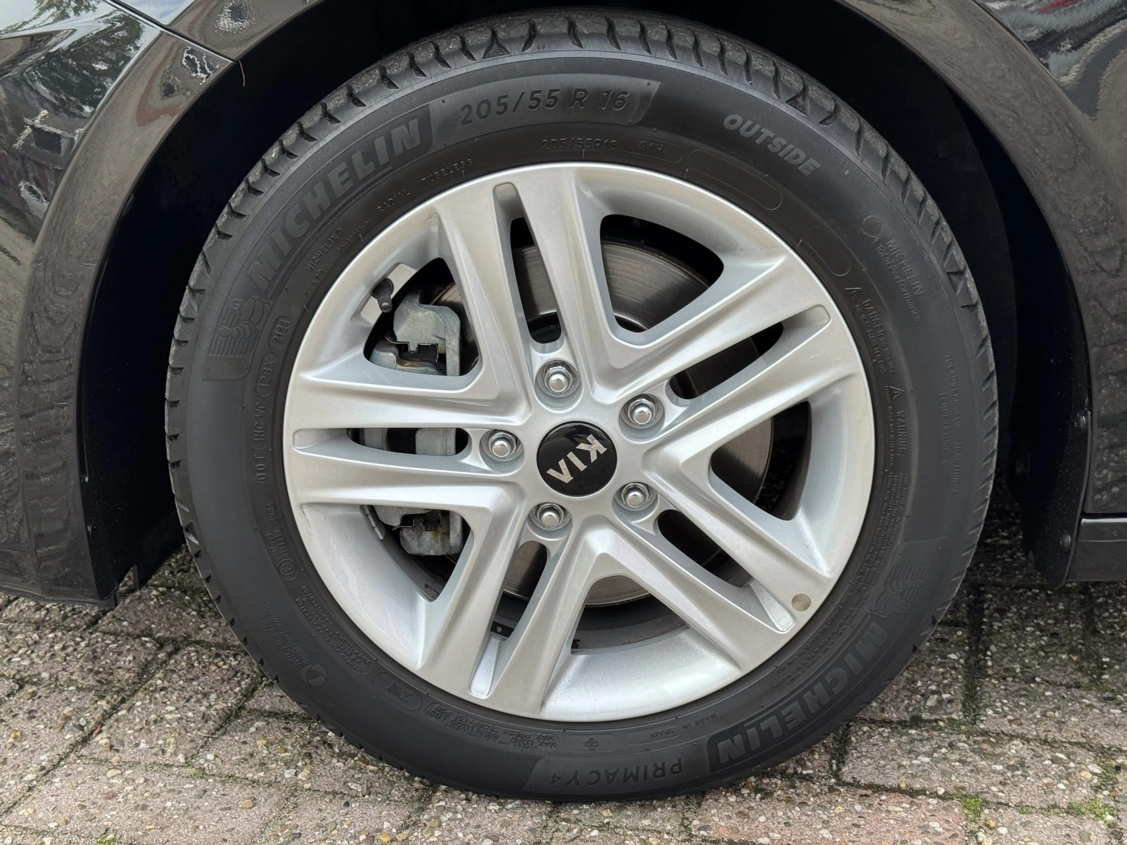 Kia Ceed SW / cee'd SW Sportswagon 1.5 T-GDi DynamicPlusLine / 100% Onder — photo 15