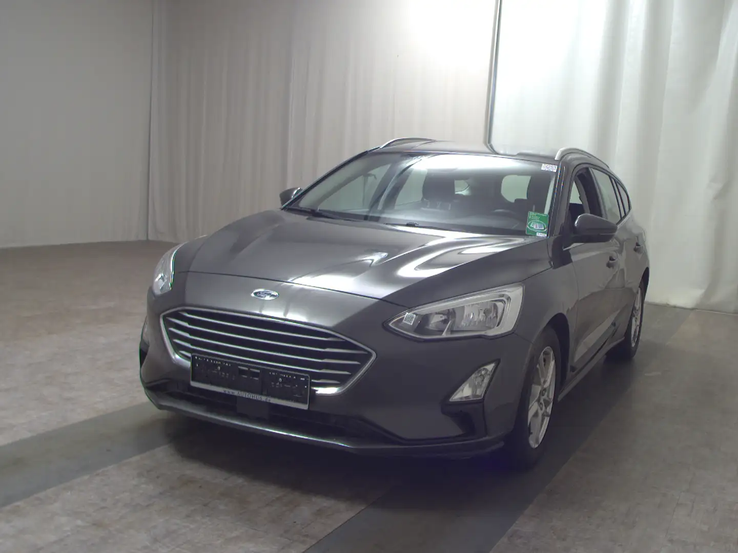 Ford Focus Turnier 1.5 EB Cool&Connect Navi RFK Shz Grau - 2