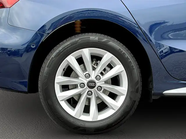 Audi A3 view 6
