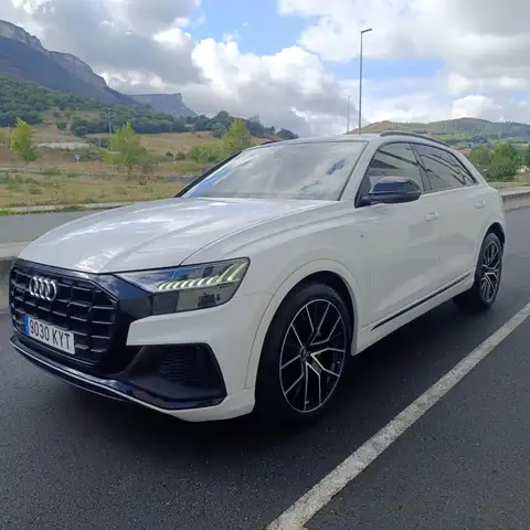Audi Q8 50 TDI quattro tiptronic