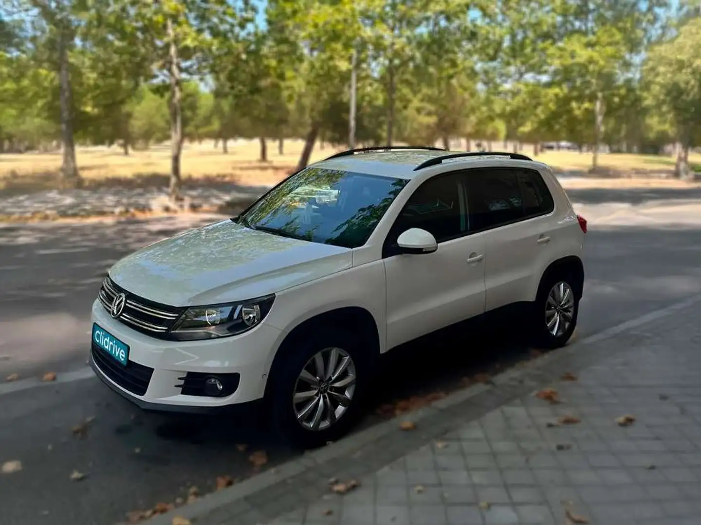 Volkswagen Tiguan 2.0 TDI 140cv 4x2 T1 BlueMotion Tech Blanco - 2
