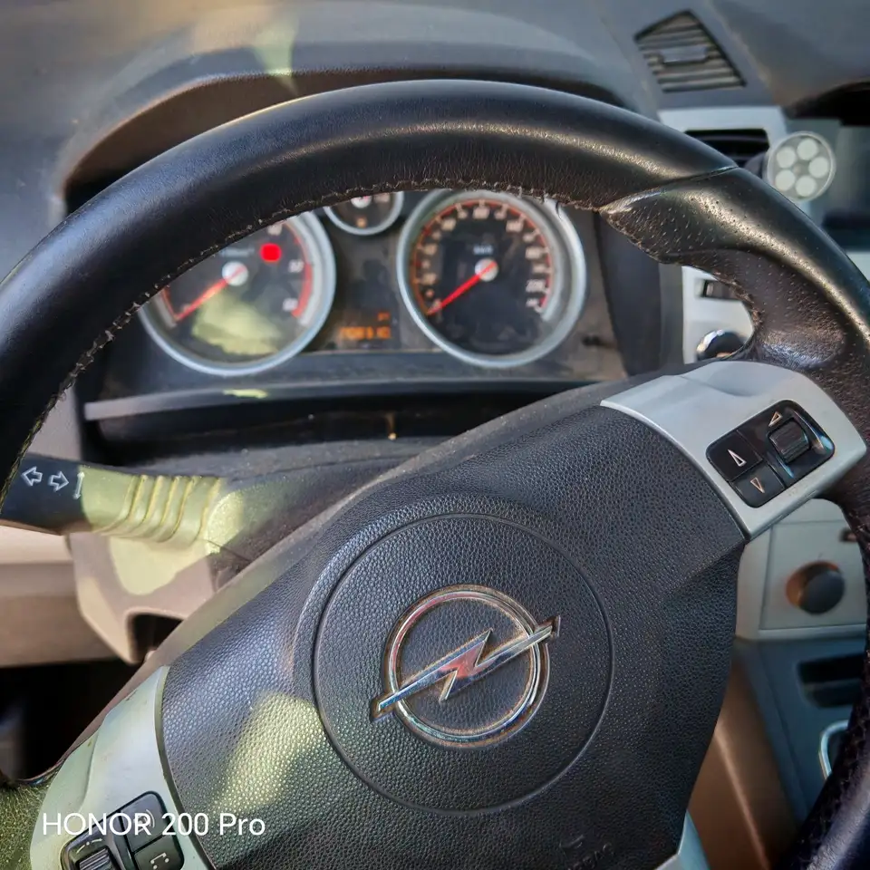 Opel Zafira 1.9 CDTI - 150 ch FAP Magnetic