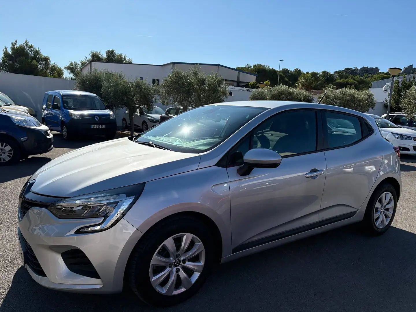 Renault Clio SOCIETE BLUE DCI 85 AIR NAV Gris - 2