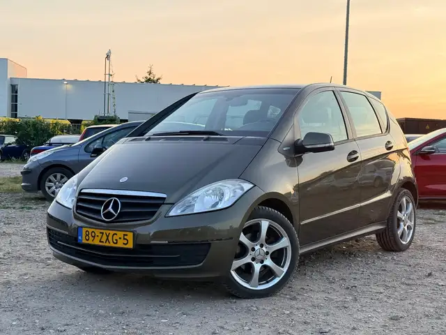 Mercedes-Benz A 160 BlueEFFICIENCY Business Class