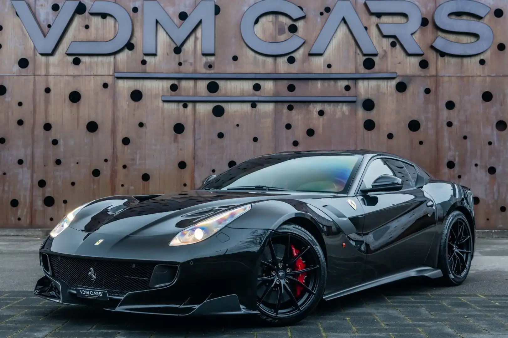 Ferrari F12 TDF *1/799*ONLY 513 KM*MATT CARBON*1 OWNER* Noir - 1