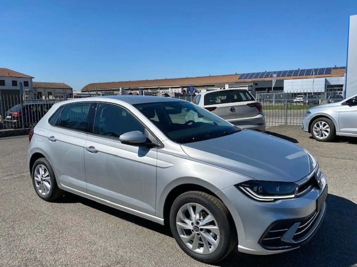 Volkswagen Polo 1.0 TSI Style - NUOVA - VARIE - UFFICIALE Gris - 2