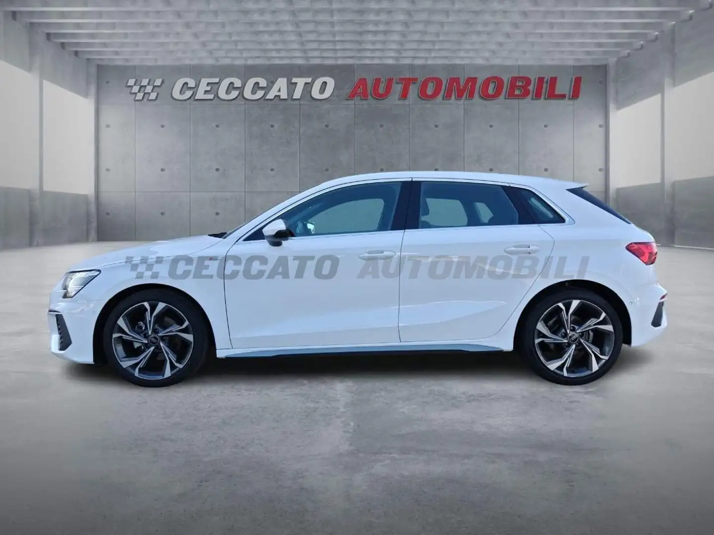 Audi A3 SPB 30 TDI S tronic S line edition Wit - 2