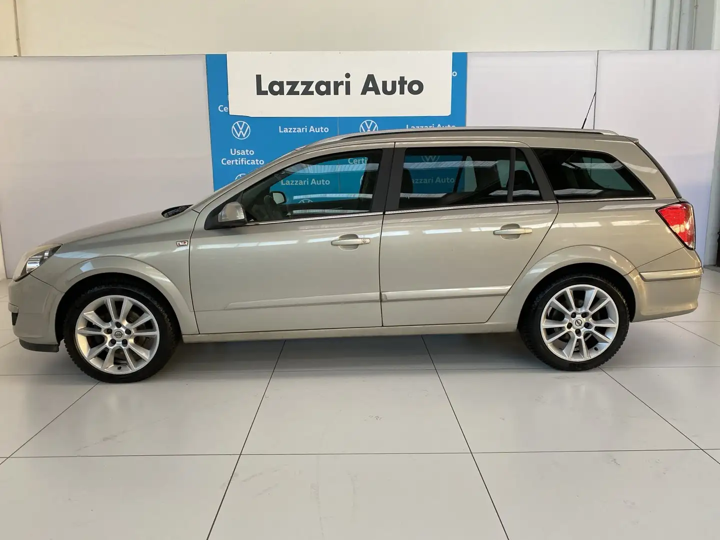 Opel Astra Astra 1.8 16V Station Wagon Enjoy Argent - 2