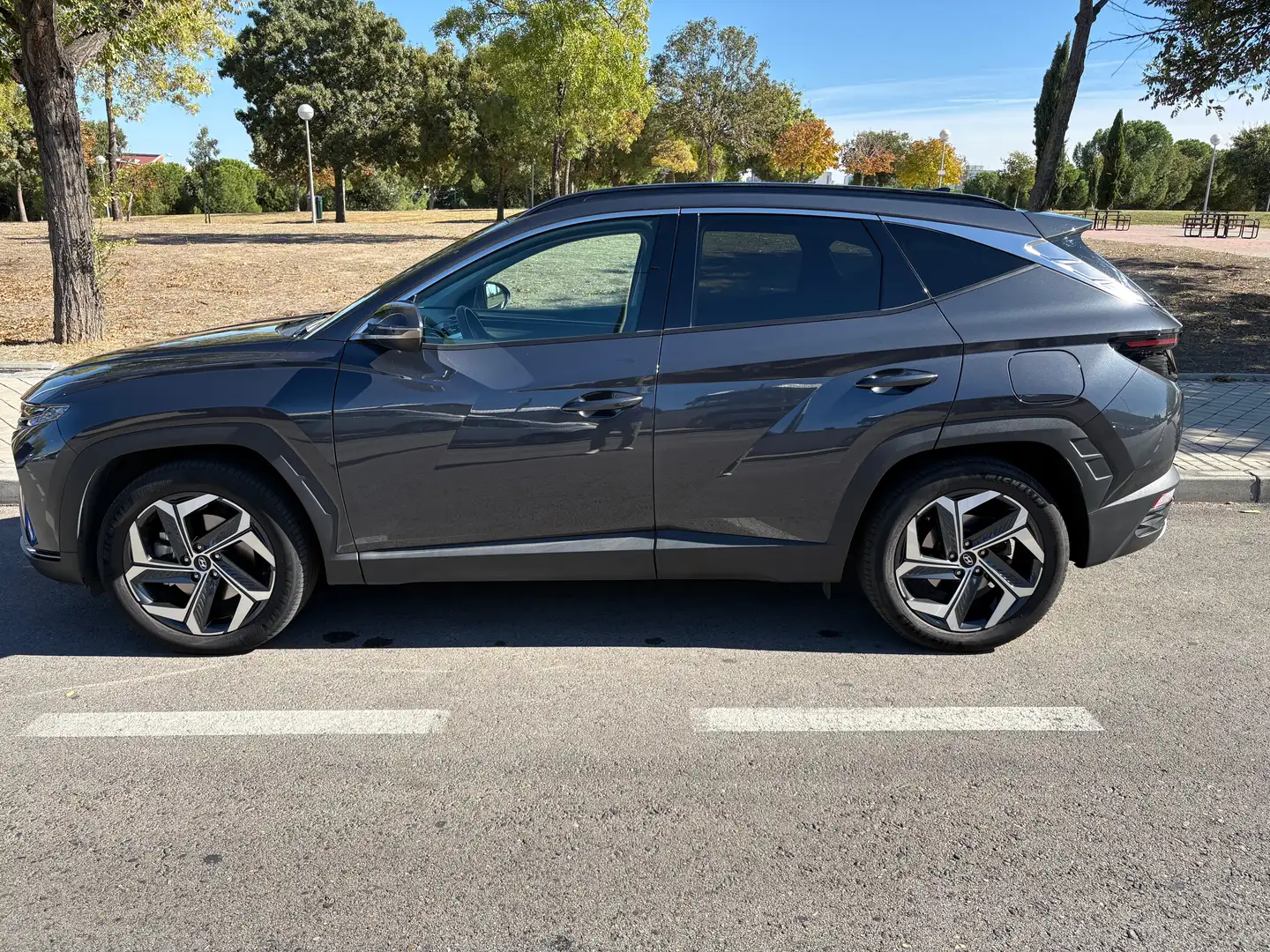 Hyundai TUCSON Tucson 1.6 TGDI PHEV Tecno Sky AT Tecno Sky Gris - 2