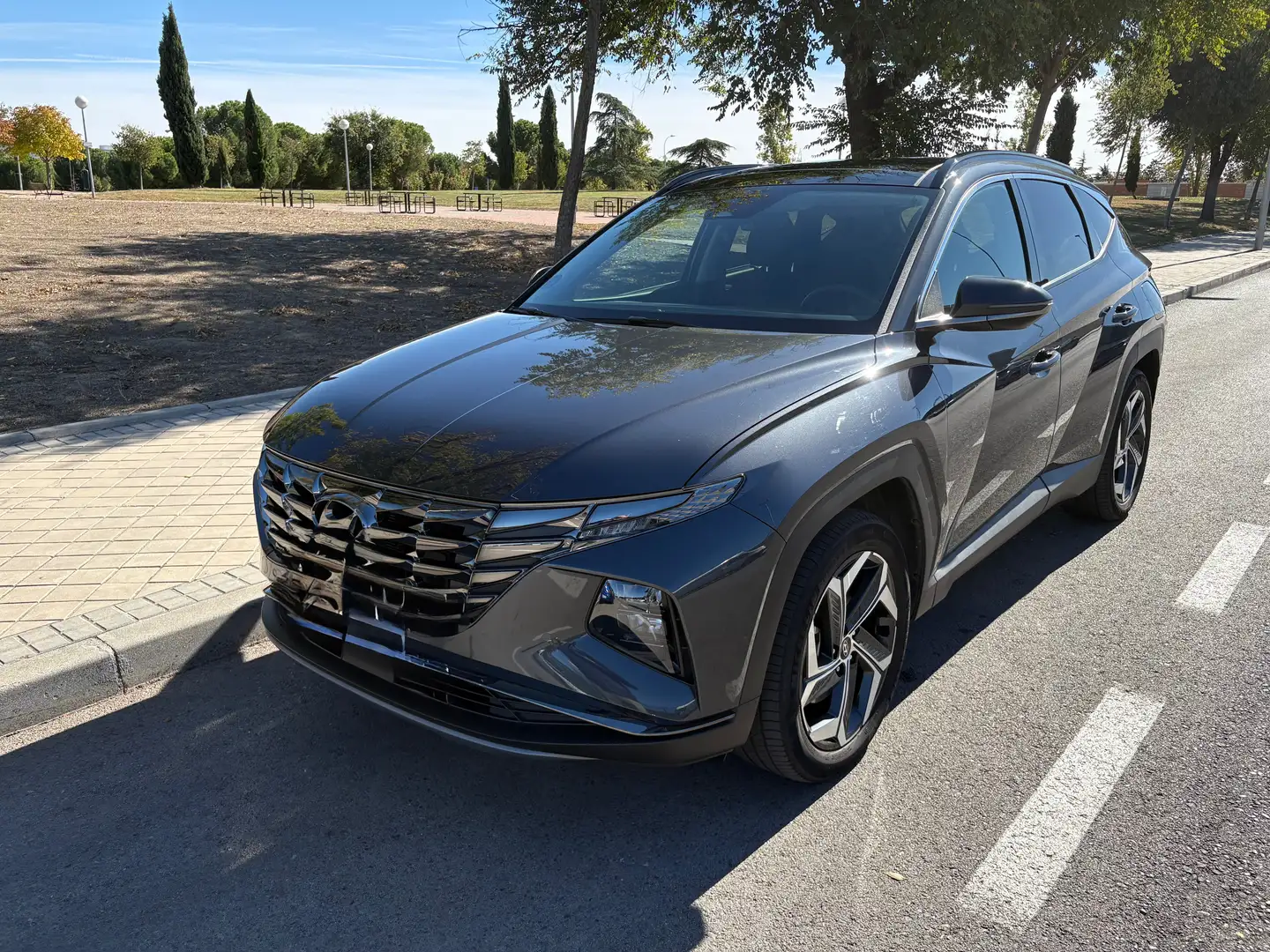 Hyundai TUCSON Tucson 1.6 TGDI PHEV Tecno Sky AT Tecno Sky Gris - 1