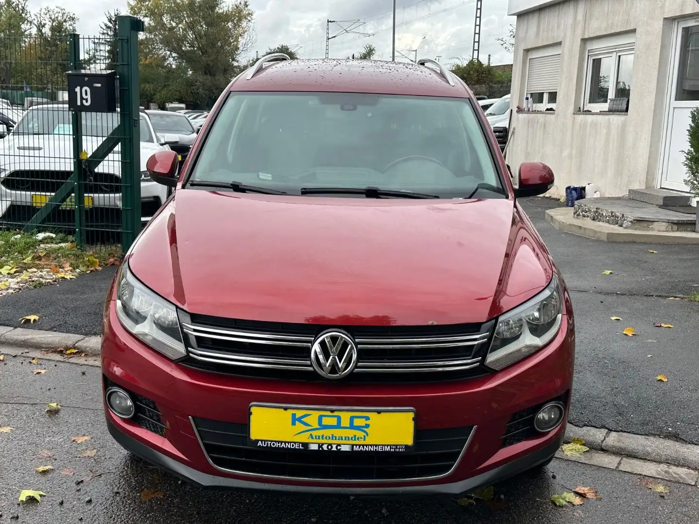 Volkswagen Tiguan Sport & Style BMT Rouge - 2