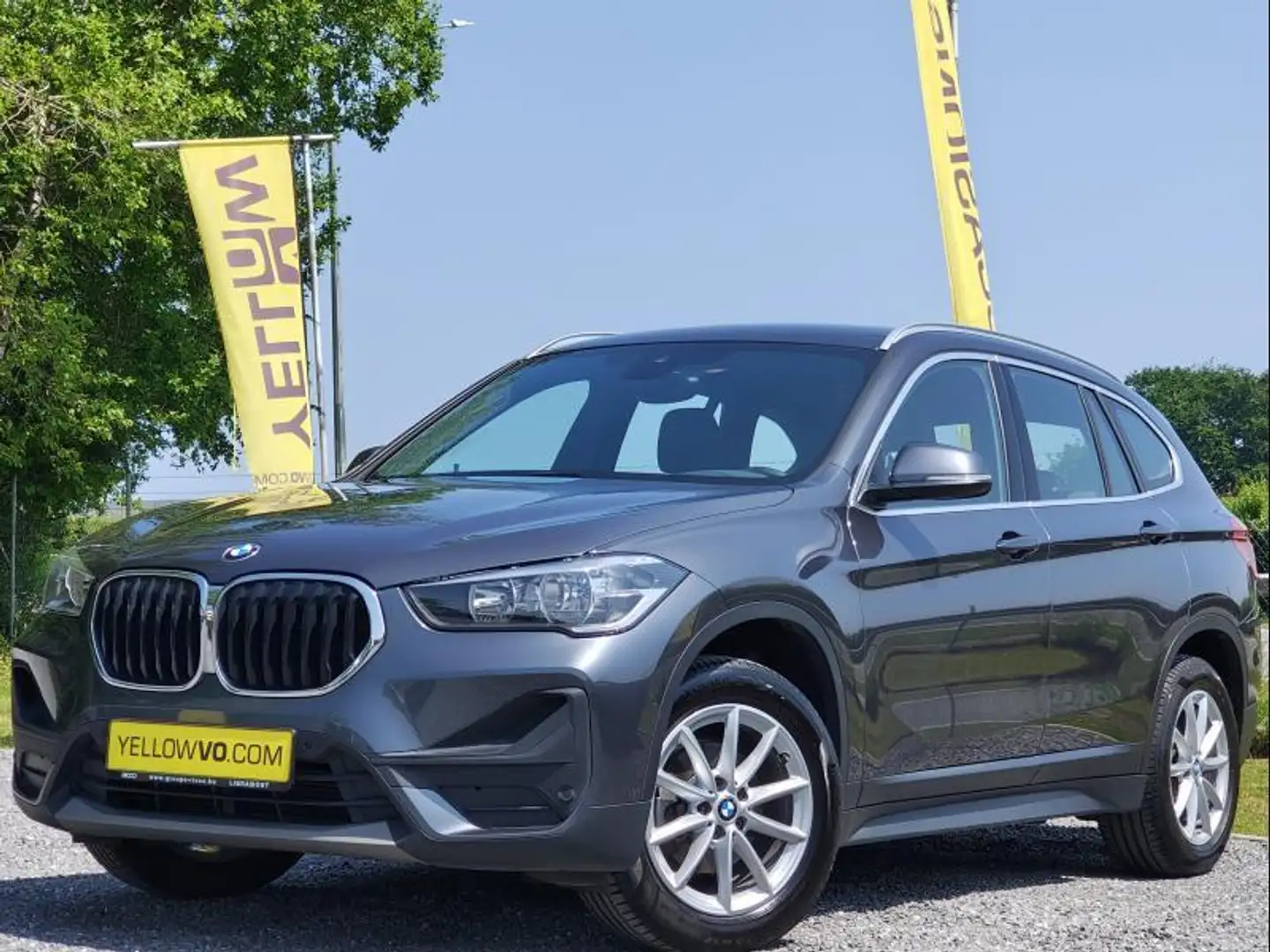 BMW X1 sDrive 16d / Auto Grau - 1