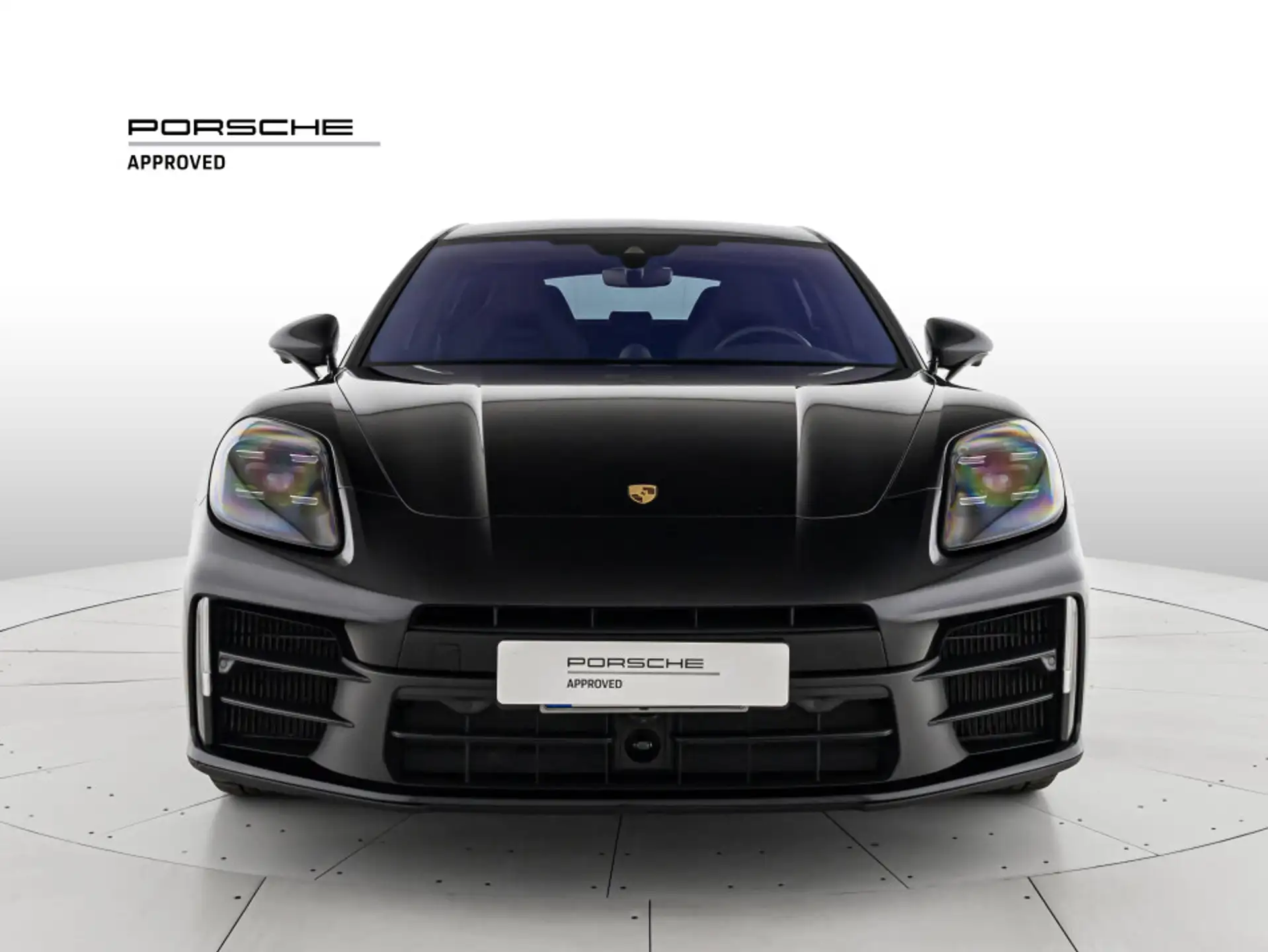 Porsche Panamera 2024 실버 사진 5